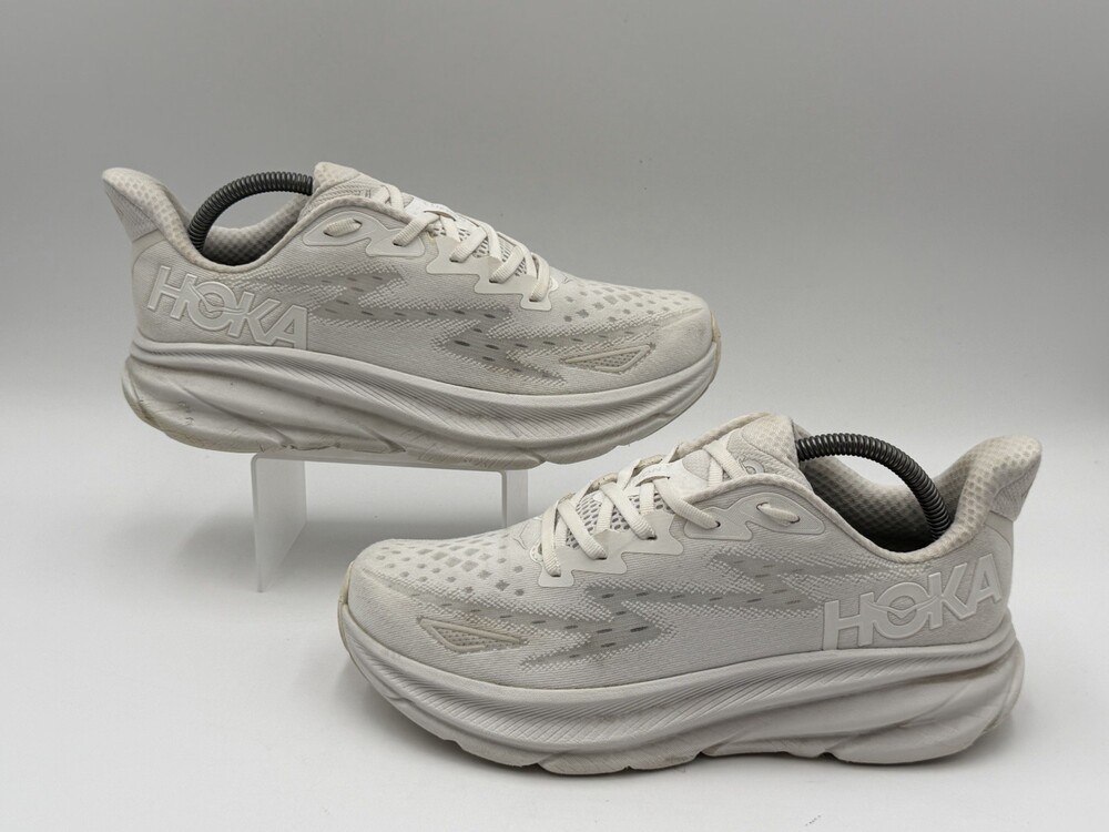Hoka One One Clifton 9 Womens Size 10B White Running Shoes Sneakers 1127896 NCWT - Picture 2 of 8